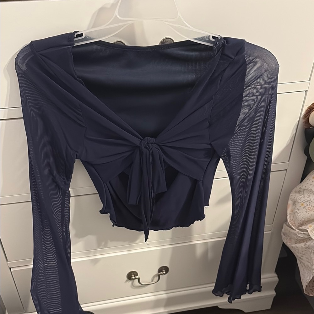 SHEIN Blue Ruffled Tie Front Crop Blouse